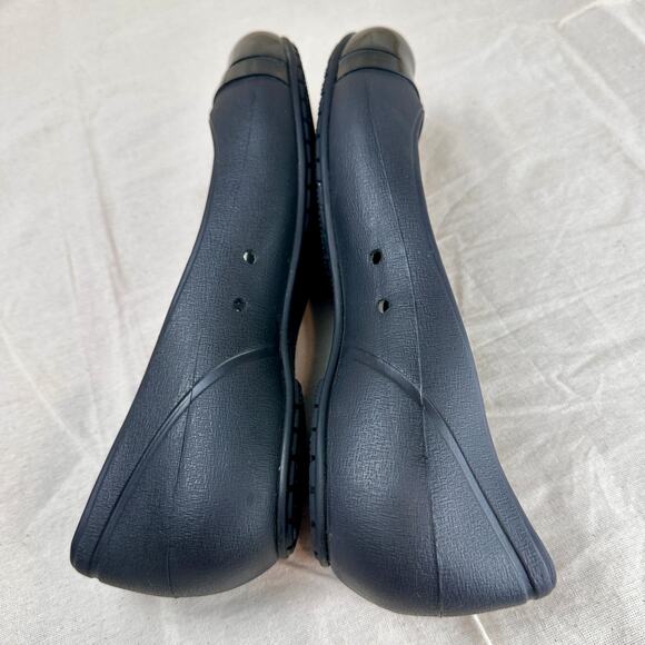 Crocs Women's Ballet Flats Black Size 8 Slip-On Round Toe Comfortable Shoes - Picture 6 of 8